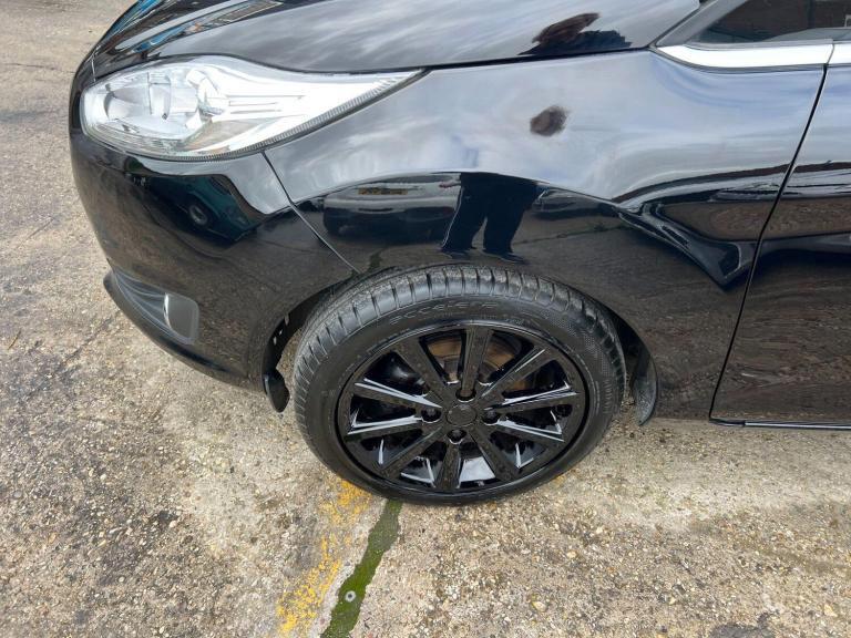 2016 Ford Fiesta 1.0 EcoBoost Titanium 5dr HATCHBACK PETROL Manual