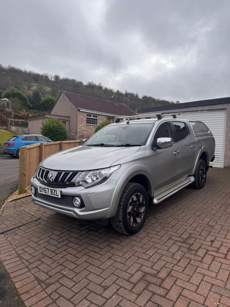 Mitsubishi, L200, Pick Up, 2017, Manual, 2442 (cc)