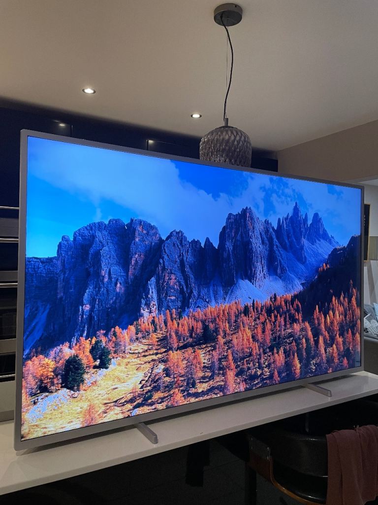 Phillips 65 inch Smart 4K Ultra HD TV