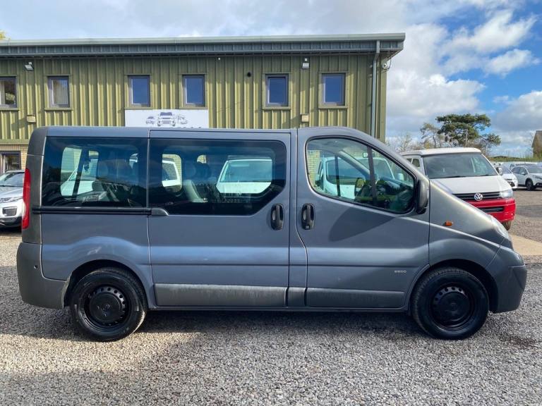 2011 Vauxhall Vivaro 2.0 2900 CDTi ecoFLEX 16v Combi FWD L1 H1 5dr MPV Diesel Manual