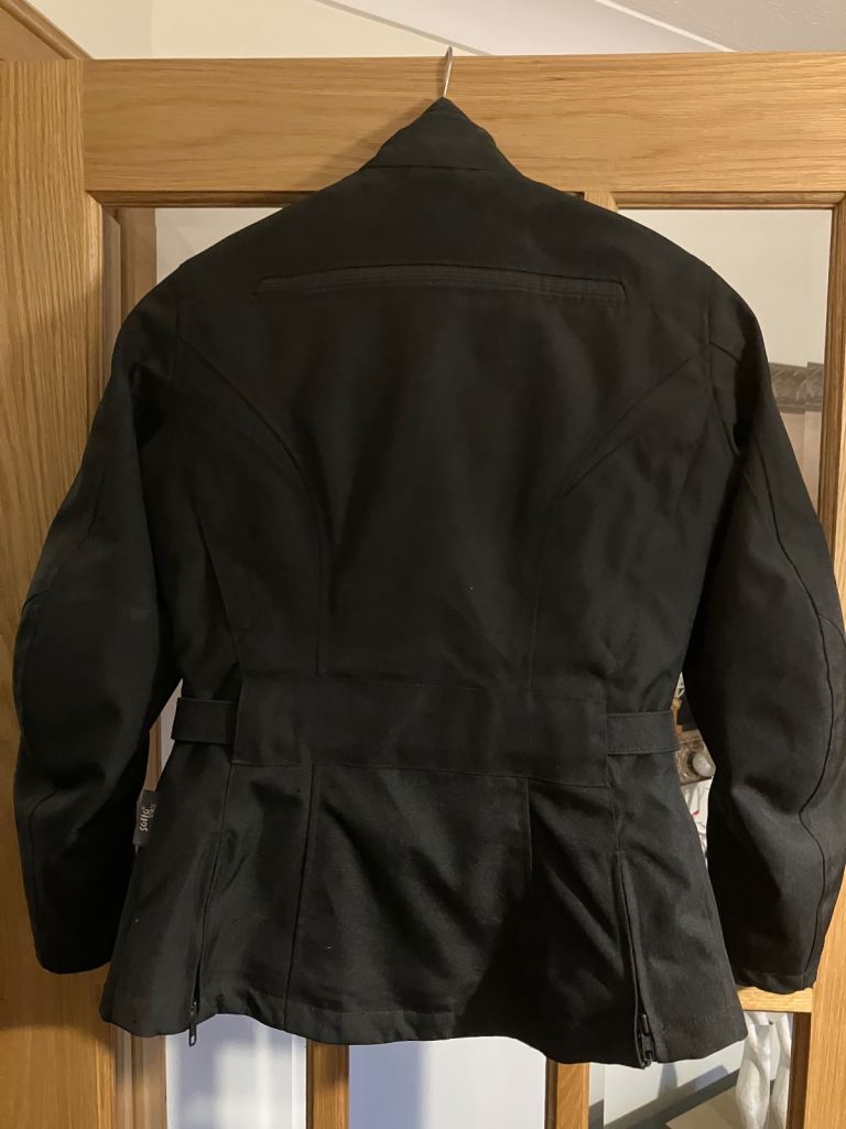 Lady’s Ixs motorbike jacket