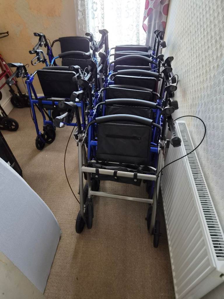 4 wheel walkers 