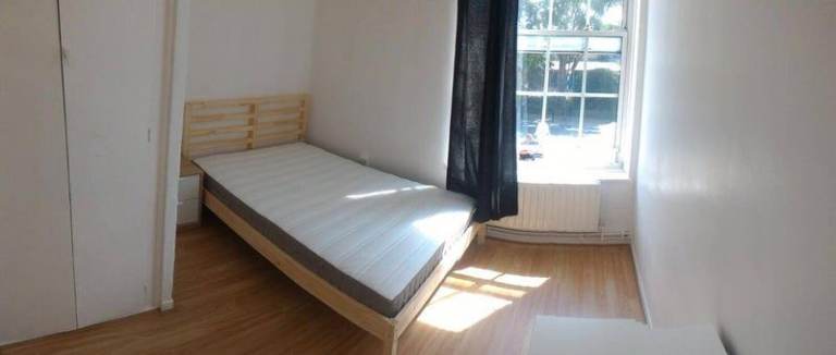 ✨ Peaceful 🌱 Room 🛏️ Available – East Ham