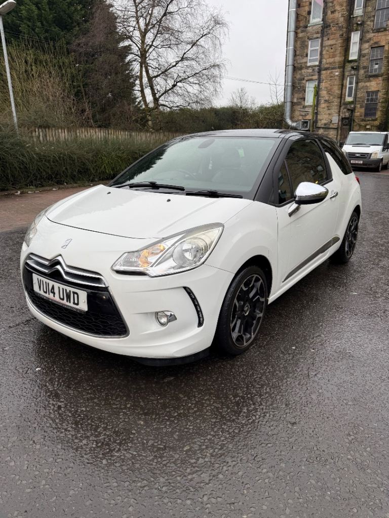 Citroen, DS3, Hatchback, 2014, Manual, 1560 (cc), 3 doors