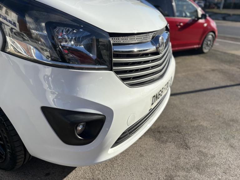 VAUXHALL VIVARO 1.6 CDTi 2900 Sportive 2018