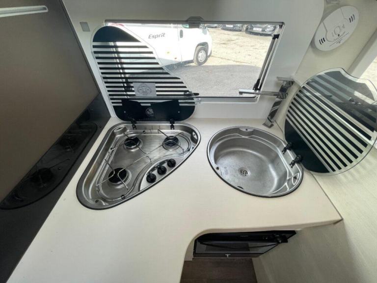 Chausson Welcome 718xlb 5 Berth 5 Belt Rear Garage Island Bed Motorhome