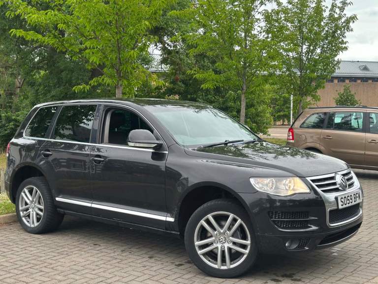 Volkswagen, TOUAREG, Estate, 2010, Semi-Auto, 2967 (cc), 5 doors