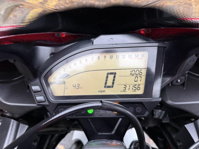 HONDA CBR1000RR FIREBLADE 20TH ANNIVERSARY 2013 