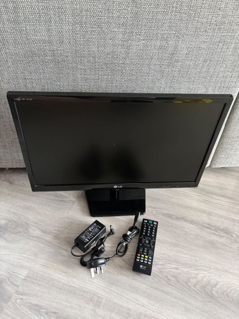 LG 24” TV with remote in working order 