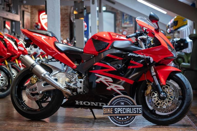 Honda CBR900RR Fireblade *Upgraded Exhaust*