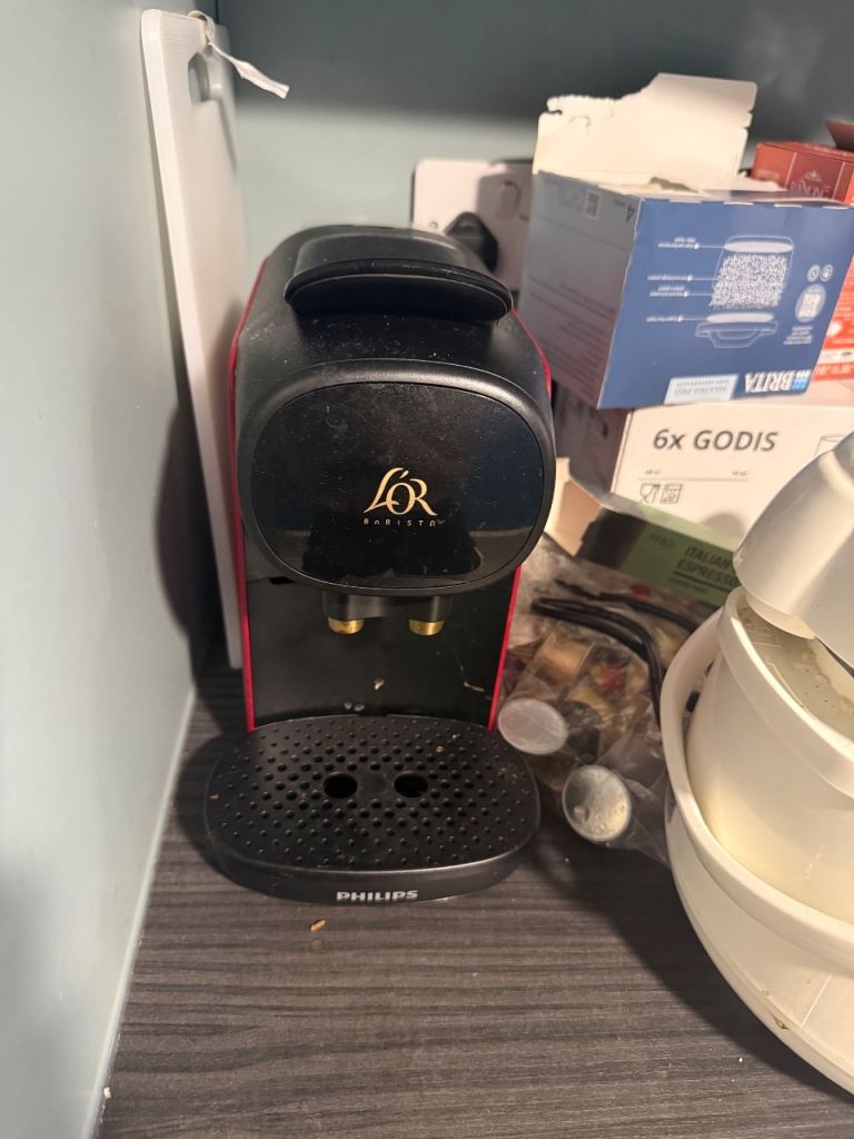 Philips L'OR Barista Coffee Machine - Black & Red, Good Condition
