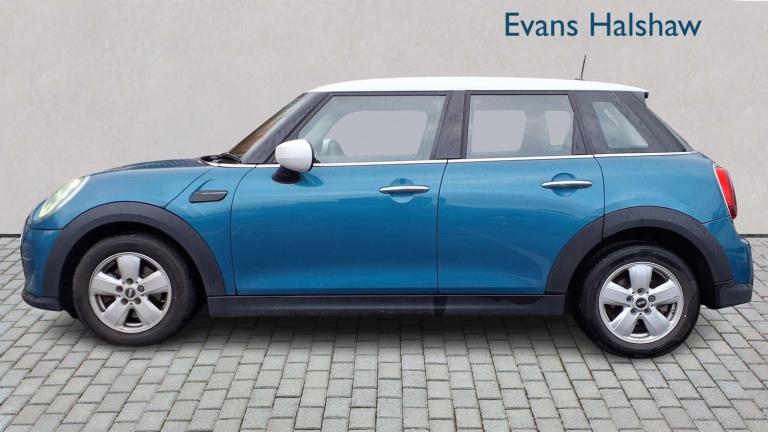 MINI Hatch 1.5 Cooper Classic 5dr Auto Hatchback Petrol Automatic