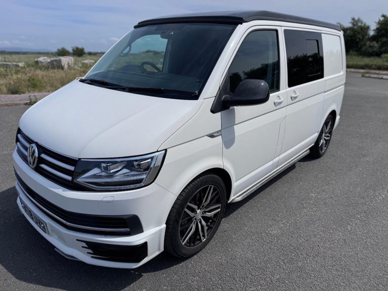 2018 VOLKSWAGEN TRANSPORTER T6 SPORTLINE 204BHP DSG. POP TOP. SOLAR.NO VAT
