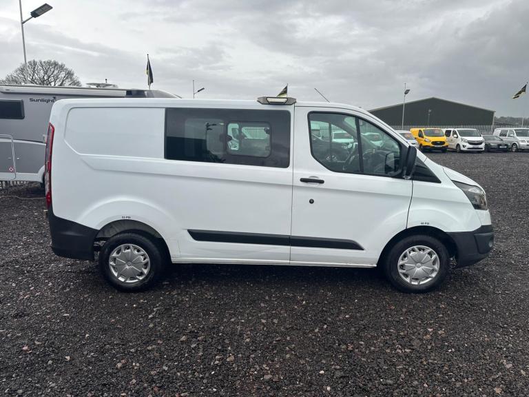 2018 Ford Transit Custom 2.0 TDCi 105ps Low Roof D/Cab Van PANEL VAN DIESEL Manual