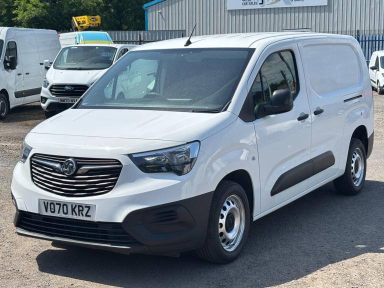 2020 Vauxhall Combo 2300 1.5 Turbo D 100ps H1 LWB  Edition Van PANEL VAN Diesel Manual