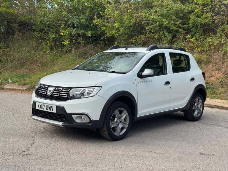 Dacia Sandero Stepway 0.9 TCe Laureate Euro 6 (s/s) 5dr Petrol Manual