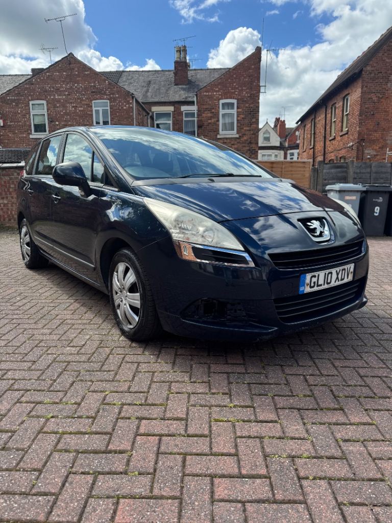 Peugeot, 5008, MPV, 2010, Manual, 1560 (cc), 5 doors