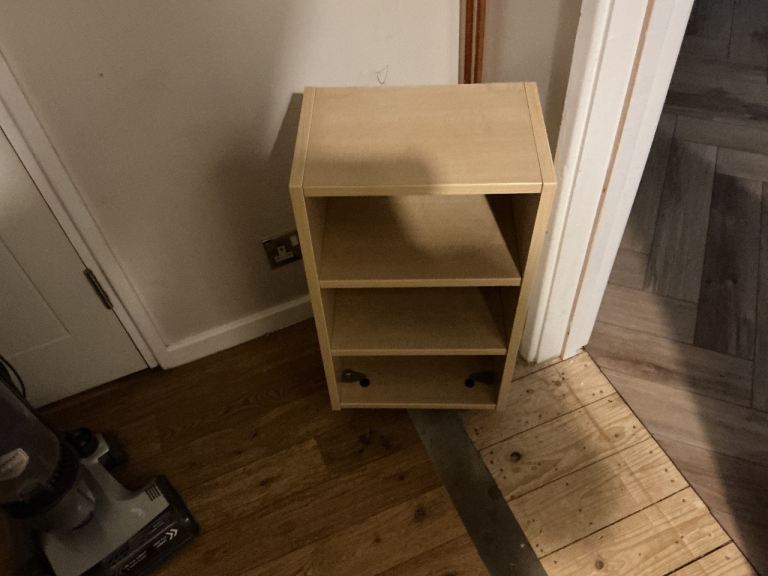 Mini Bookcase on wheels