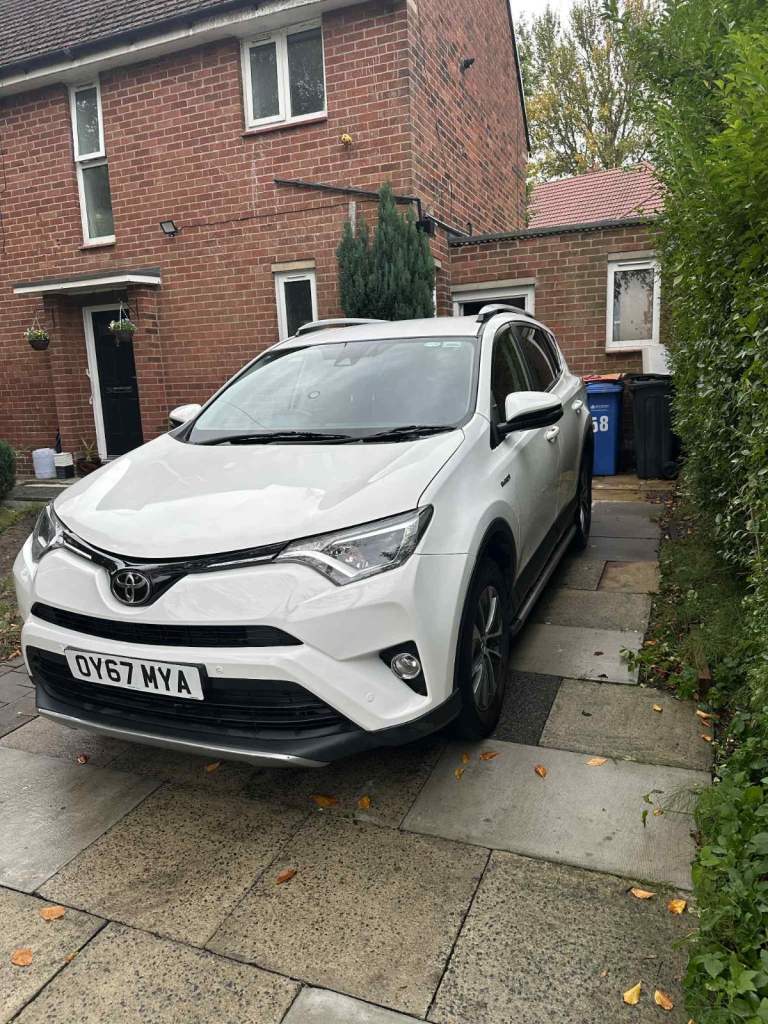 Toyota, RAV4, Estate, 2017, Other, 2494 (cc), 5 doors