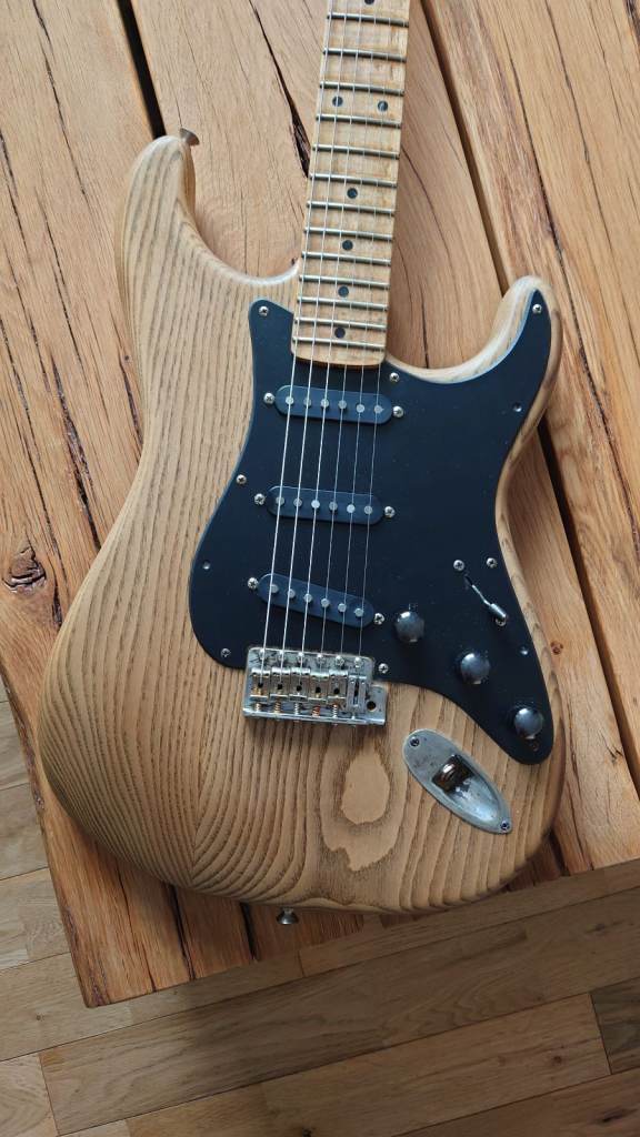 Fender Eric Johnson 54 Virginia Strat (Stripped and oiled) Trade/Swap for Gibson Les Paul 