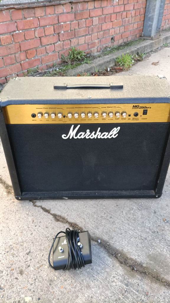 Marshall 250 DFX reduced for quick sale.