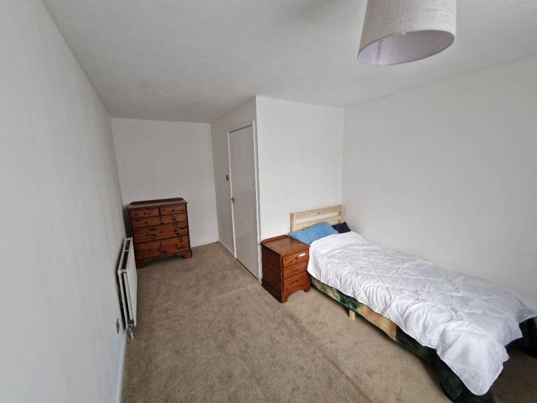 Room to rent inc bills 