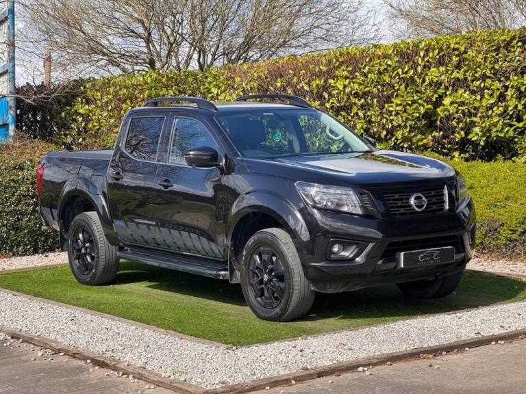 2021 Nissan Navara 2.3 dCi N-Guard Pickup Double Cab 4dr Diesel Auto 4WD Euro 6 (190 ps) PICK UP ...