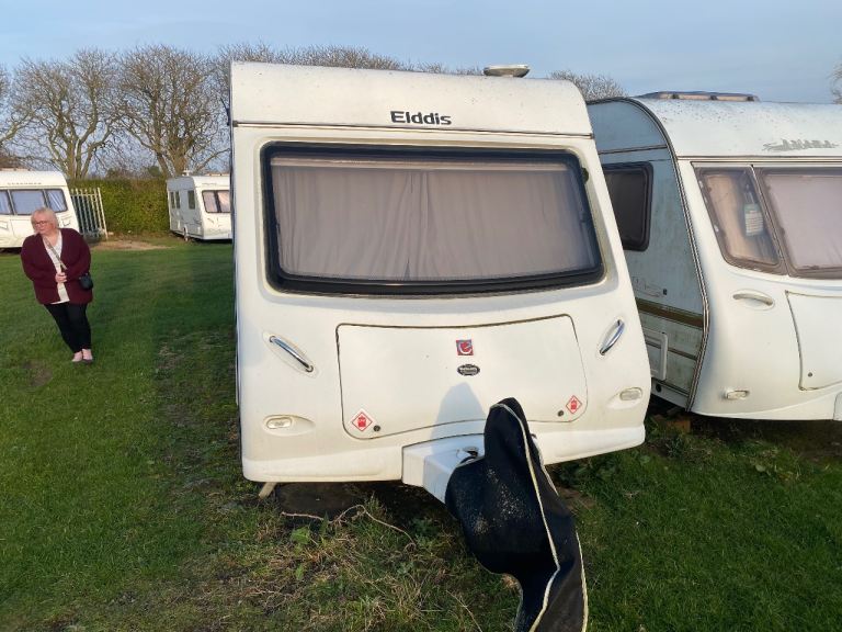 ELDDIS XPLORE 544…4 berth 2010 fixed double bed