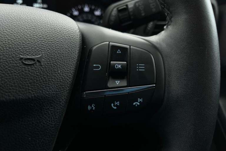 2022 Ford Focus 1.0 EcoBoost Active 5dr - 13.2 INCH DISPLAY, FRONT &amp; REAR SENSORS, CRUISE C H...