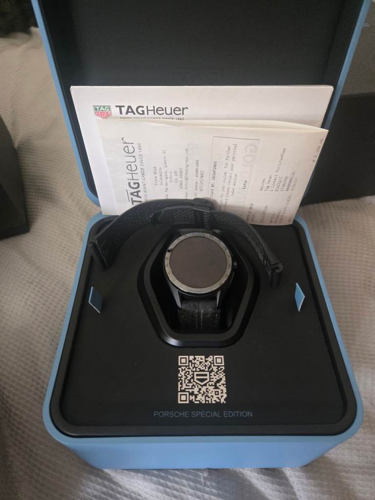 Tag Heuer Connected Porsche