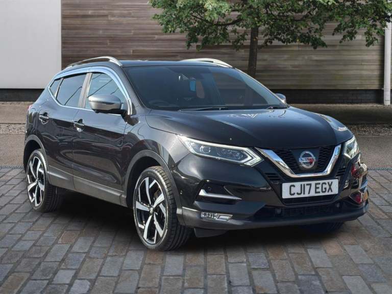 2017 Nissan Qashqai 1.5DCi Tekna + 5dr HATCHBACK Diesel Manual