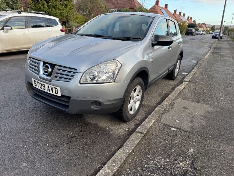 Nissan, QASHQAI, Hatchback, 2009, Manual, 1598 (cc), 5 doors