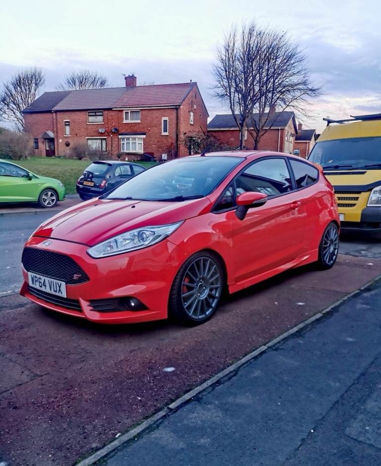 Ford Fiesta ST2 2014, Manual, 1596 (cc), 3 doors