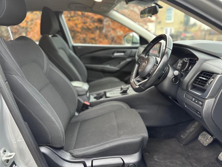 2022 Nissan Qashqai 1.3 DIG-T MHEV Acenta Premium XTRON Euro 6 (s/s) 5dr HATCHBACK Petrol/Electri...