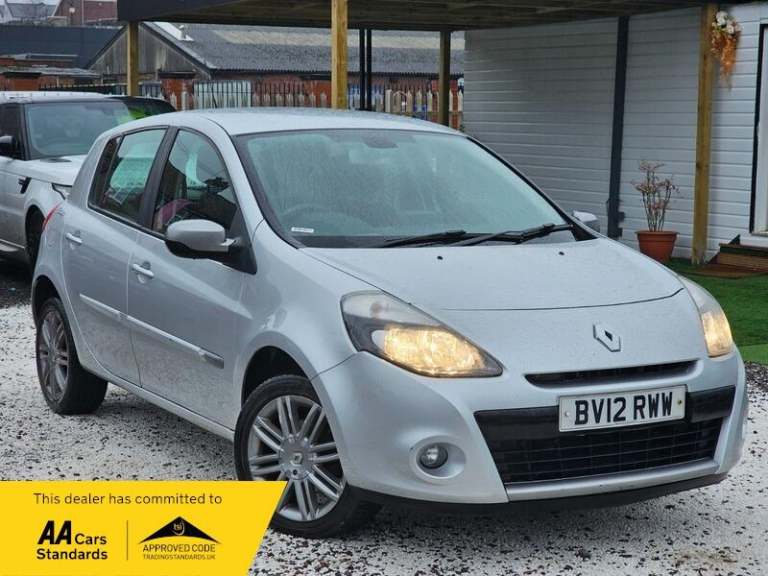 2012 Renault Clio 1.6 VVT Dynamique TomTom Auto Euro 5 5dr HATCHBACK Petrol Automatic