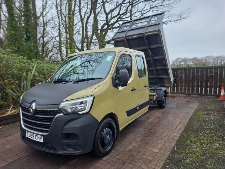 2019 Renault Master LL35 ENERGY dCi 145 Business L/Roof D/Cab Tipper CHASSIS CAB DIESEL Manual