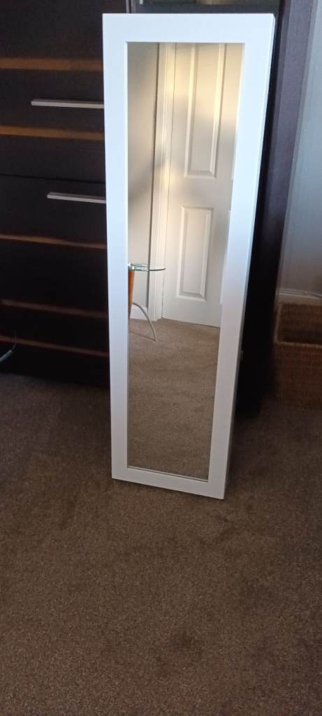 New mirrored wall mounted jewellery cabinet