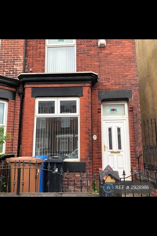 2 bedroom house in Edge Lane, Droylsden, Manchester, M43 (2 bed) (#2928986)