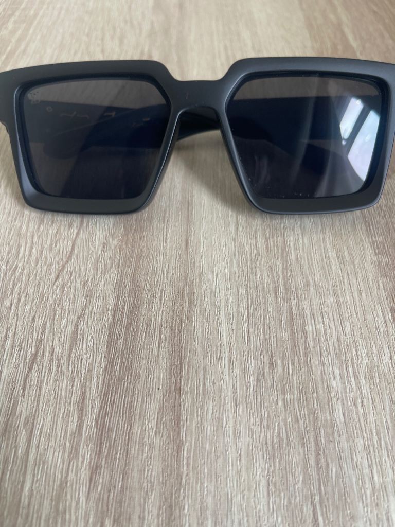 Louis Vuitton Black Rectangular Sunglasses