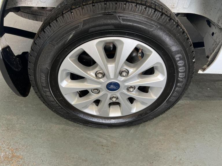 2023 Ford Transit Custom 2.0 320 EcoBlue Limited Crew Van Auto L2 H1 Euro 6 5dr Combi Van Diesel ...