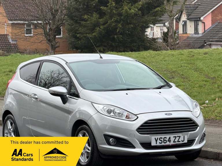 2015 Ford Fiesta 1.25 Zetec Euro 5 3dr HATCHBACK Petrol Manual