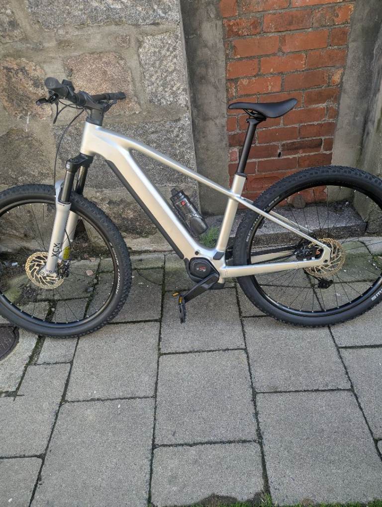 Cube Reaction 800 Electric Mountain Bike - Silver, As Good As New for Sale