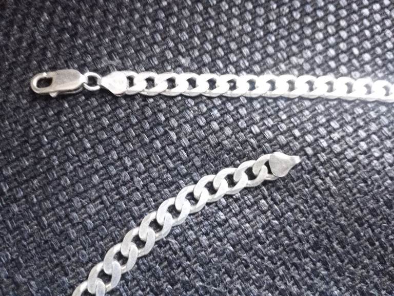 44 grams sterling silver chain 