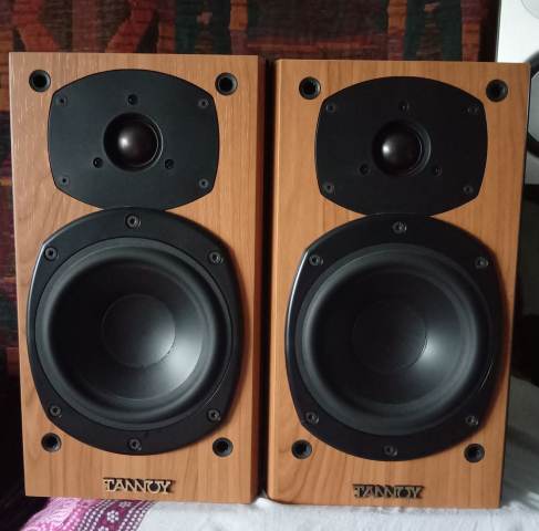 Tannoy Mercury M1 cherry speakers, excellent working condition