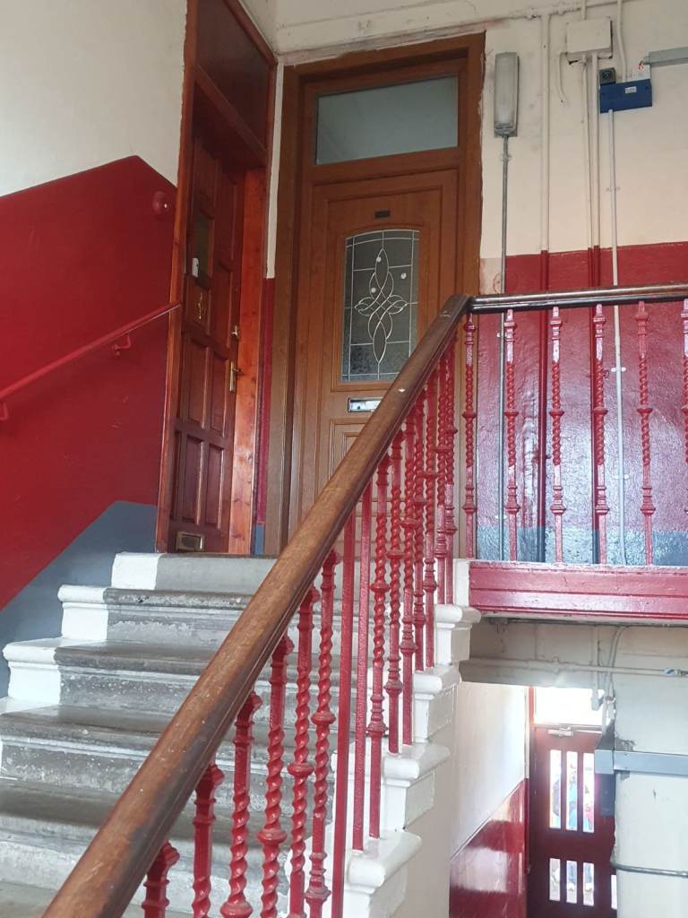2 Bed Flat with Garden & Parking – G32 – £900 pcm