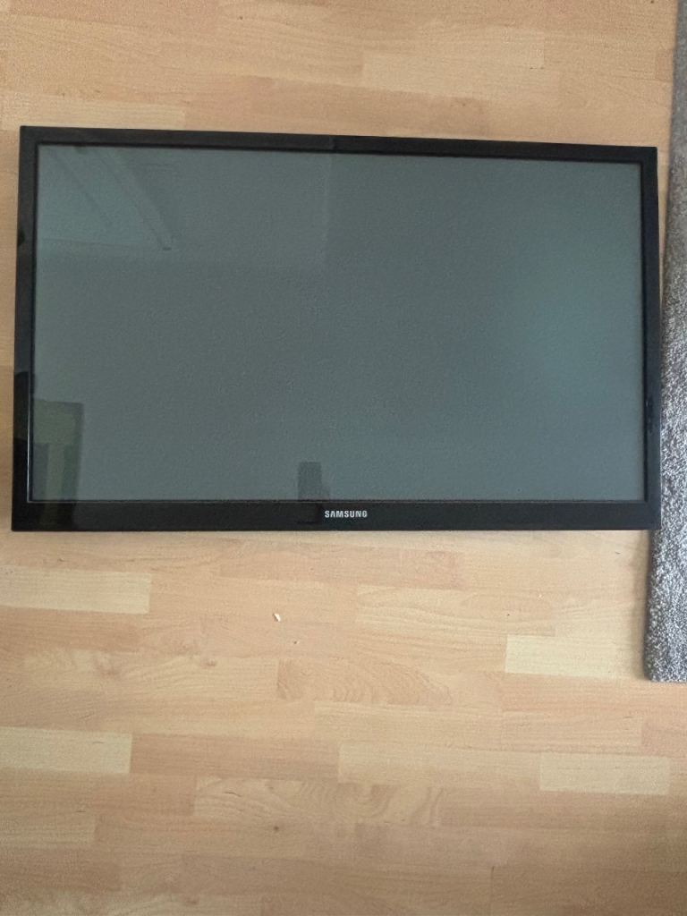 Samsung 43" TV