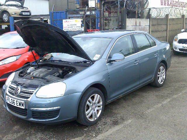 breaking for spares vw jetta 2006 1.9 tdi