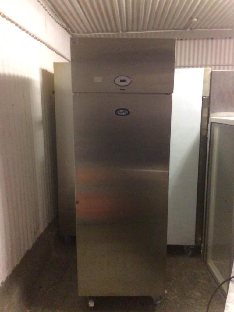 Commercial single door foster fridge fully serviced cafe shop restaurant 