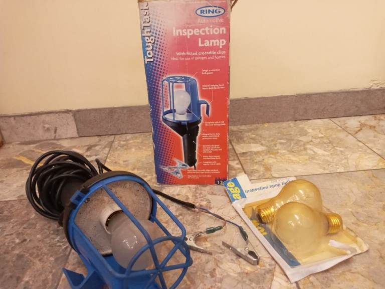 Car engine inspection lamp plus to spare bulbs