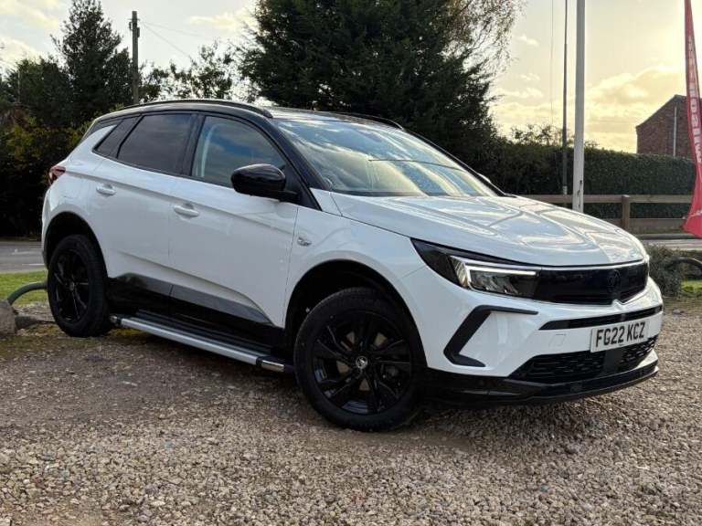2022 Vauxhall Grandland 1.2 Turbo SRi SUV 5dr Petrol Manual Euro 6 (s/s) (130 ps) HATCHBACK Petro...